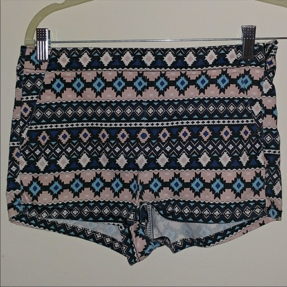 NWOT High Waisted Aztec Shorts